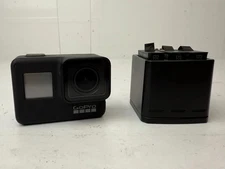 (Wi1) GoPro HERO7 (Black) + 3 Batteries and Triple Charger