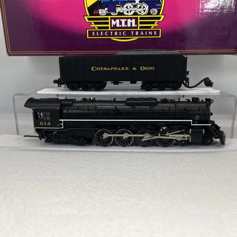 MTH Premier 20-3035-1 Chesapeake & Ohio Greenbrier 4-8-4 UPGRADED PS.2 O Used - Image 2 of 4