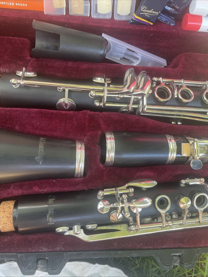 Blessing Clarinet In Hard Case & Extras Plus Soft Pull Through VGC Working - Image 3 of 4