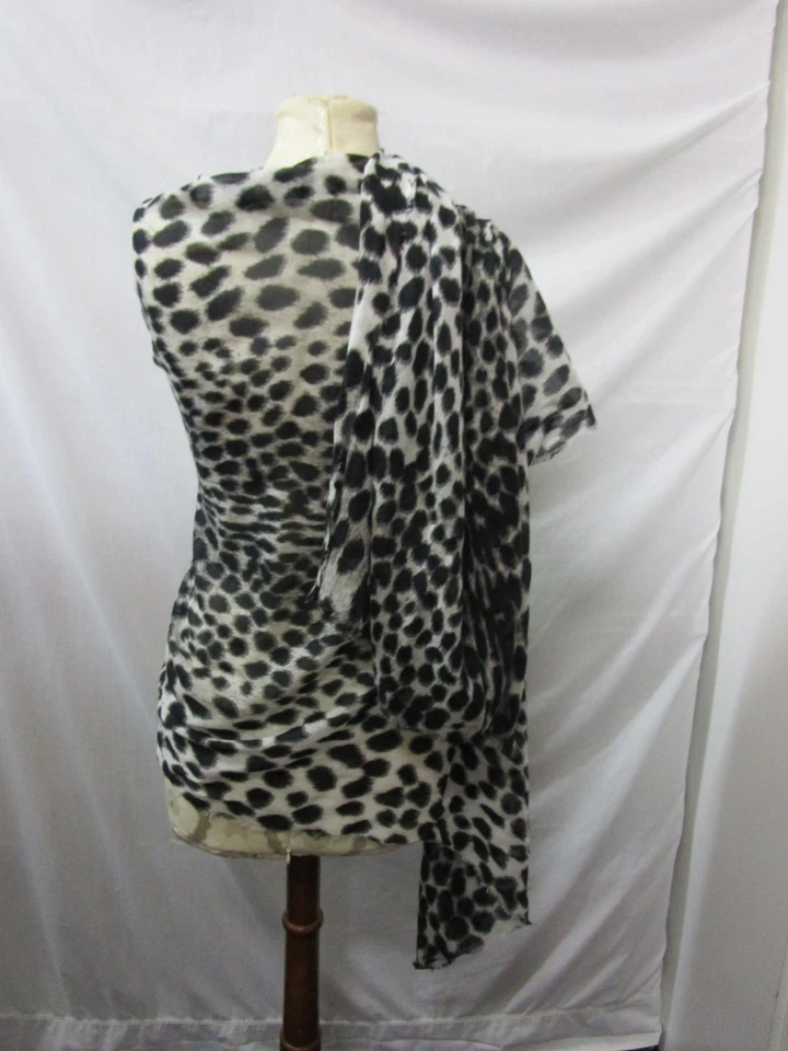 ECHO Wrap Large Scarf 80" x 31" Sheer Leopard Animal Print Black Gray White - Image 4 of 4