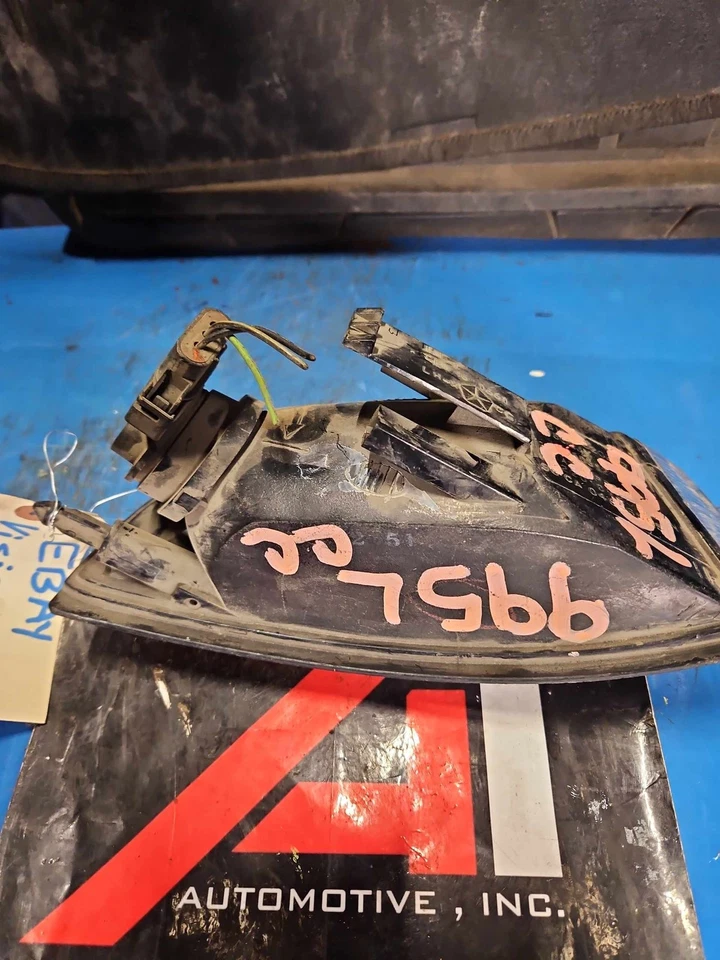 Luz antiniebla izquierda 96-97 EAGLE VISION/señal de giro (ámbar claro) lado del conductor izquierda OEM Foto 4 de 4