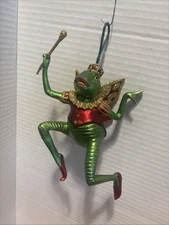 Frog Froggy Elf Fairy  Christmas Ornament, Red Cape Wand Red Green Glittery (a38