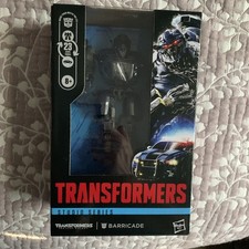 Transformers  The Last Knight - Studio Series - Deluxe Class Barricade Action Fi