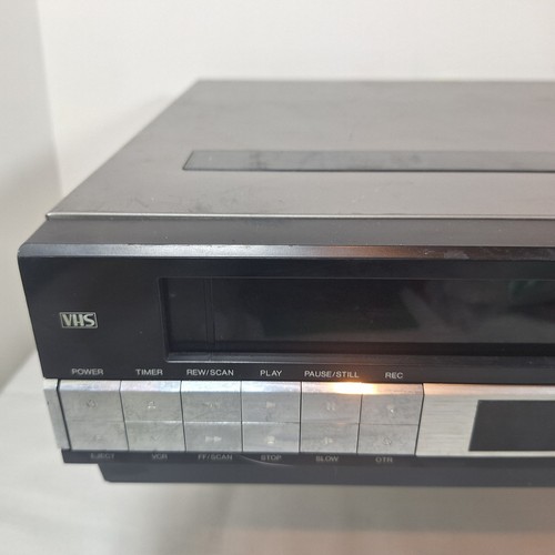 GE Modelo 1 VCR0005W ‐ VHS VCR VCR Carga Superior ‐ VCR, Probado, Funciona - Imagen 7 de 15