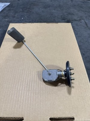 Beechcraft Baron 95-B55 Fuel Quantity Transmitter P/N 95-380012-1 LH/RH NS