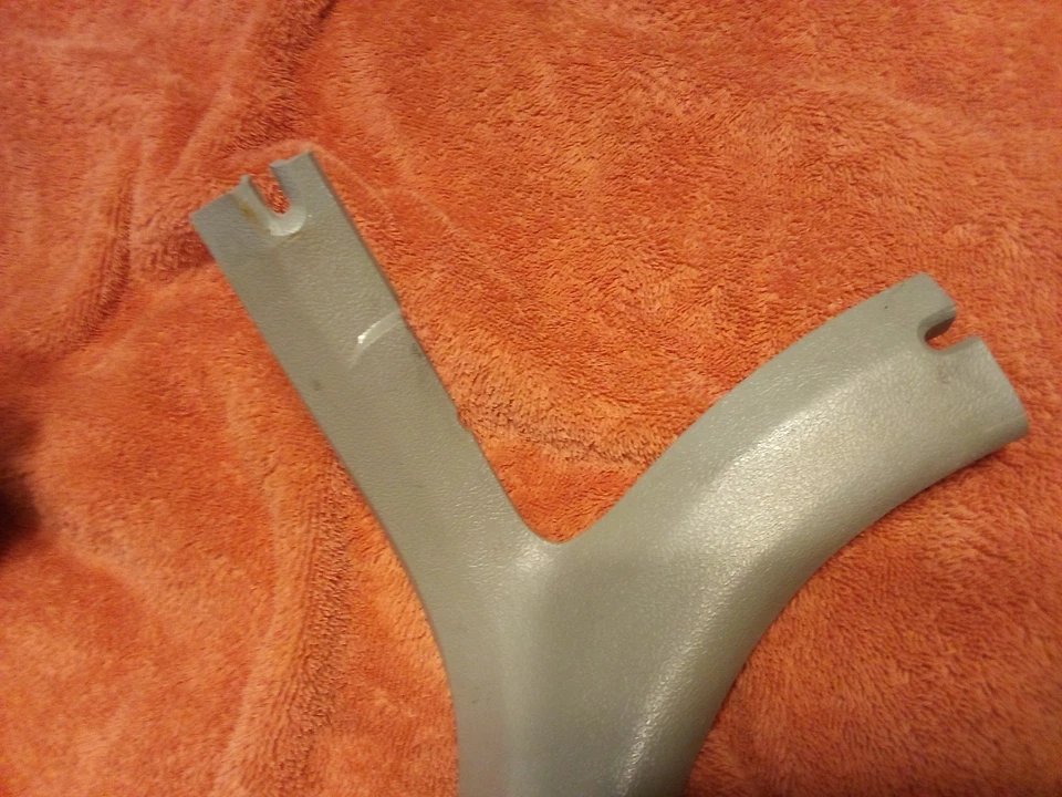 Chevrolet GMC Squarebody 1981-91 paneles de ajuste de pilar diestro y derecho C10 K5 Blazer Foto 2 de 4