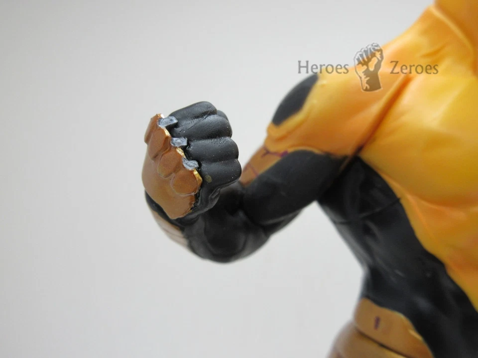 Kotobukiya Artfx+ Marvel NOW! WOLVERINE Statue Model Kit Re-Glued Claw + Missing - Image 3 of 4