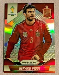 2014 PANINI PRIZM WORLD CUP GERARD PIQUE SILVER REFRACTOR  