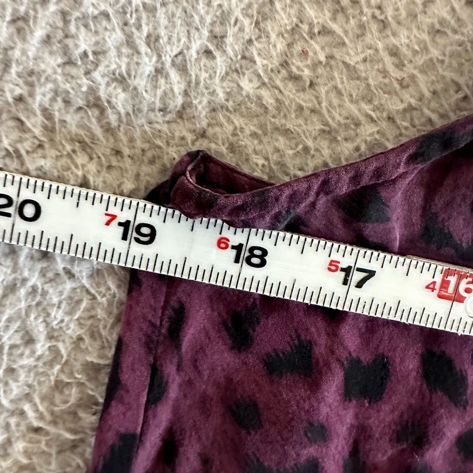 Parker Leopard Print Silk Blouse Sz Medium Burgundy Black Sleeveless - Image 3 of 4