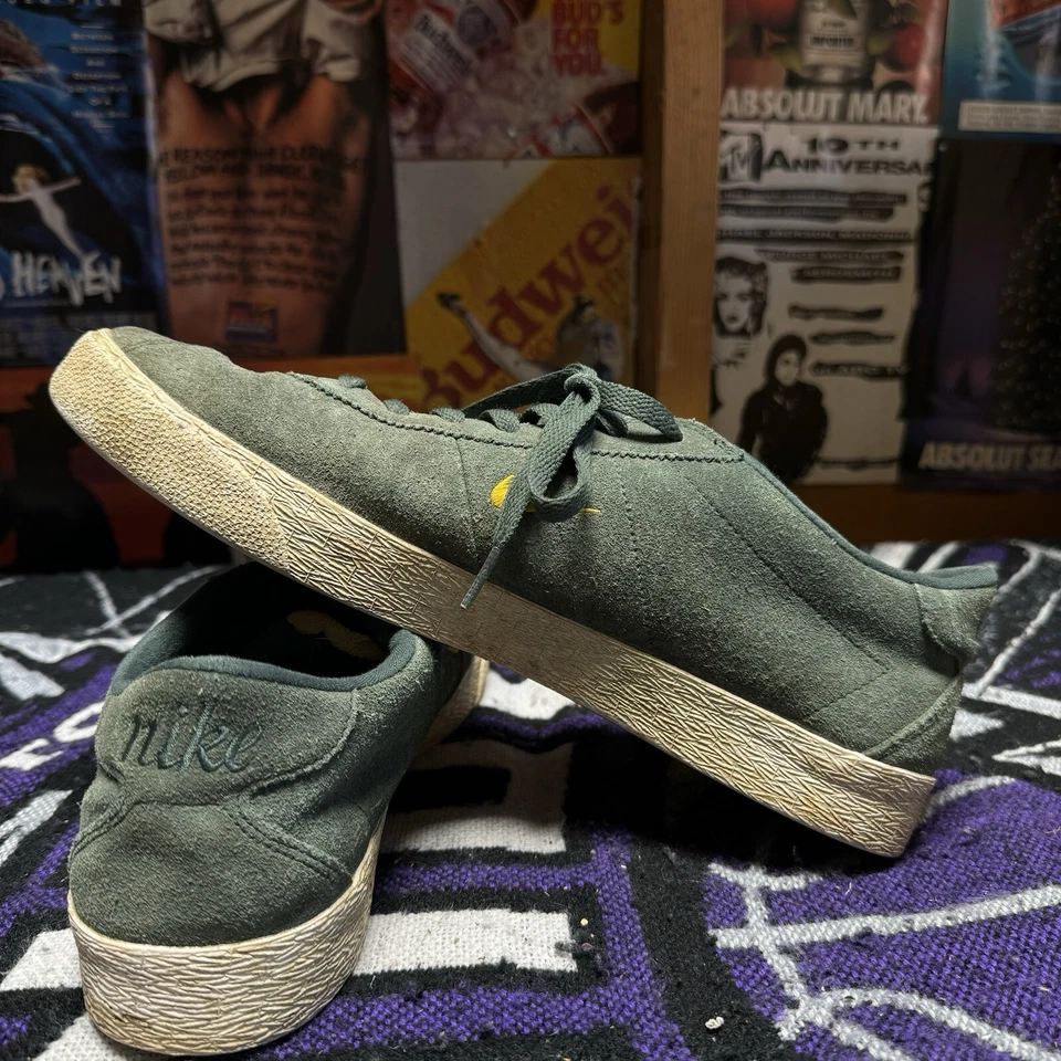 Talla 13 - Zapatos para hombre Nike SB Zoom Bruin AQ7941-300 verde medianoche Foto 2 de 4