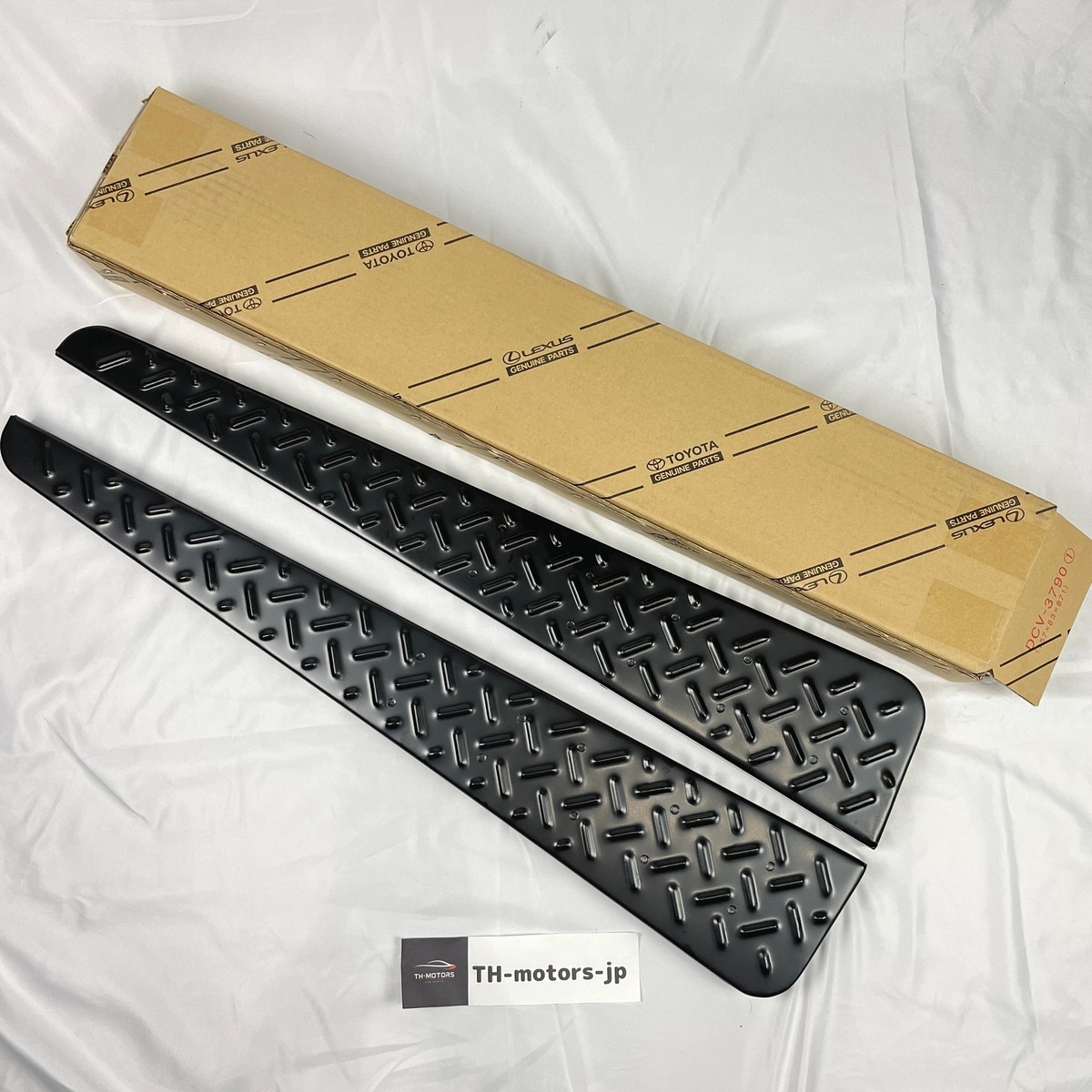 カウンターバース Toyota Genuine Front Step Assembly Land Cruiser FJ40 FJ43 69-74