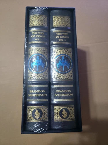 The Way of Kings SIGNED Leatherbound (Brand New, 2nd Edition) Brandon Sanderson