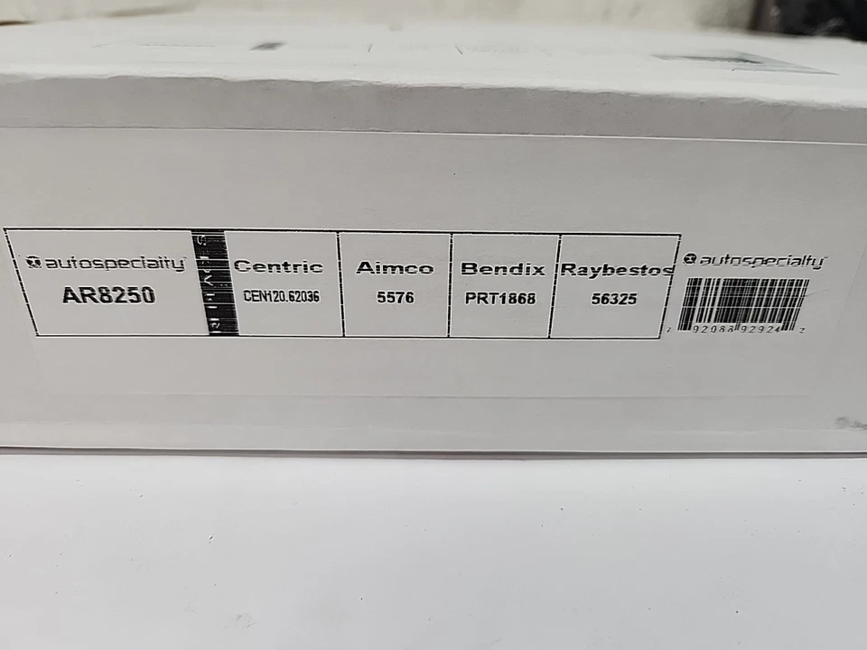 Juego de pastillas de freno delanteras Powerstop AR8250 y Z17 juego de pastillas de freno de cerámica 17-699 (BR23) Foto 2 de 4