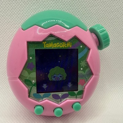 Bandai Tamagotchi Paradise Pink Land Virtual Pet Handheld Interactive Game