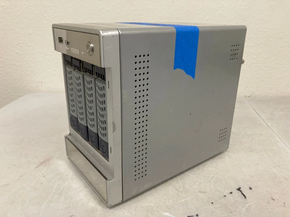 Netgear ReadyNAS NV+ RNV2-S2-0000 Network Storage Enclosure 3-Bay NAS - Image 2 of 4