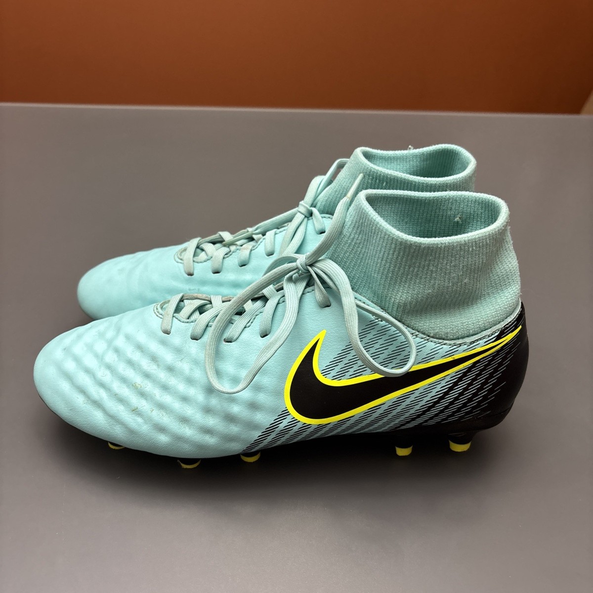 Soccer Shoes Nike Magista Orden Ii Nike Magista Orden II FG Ground