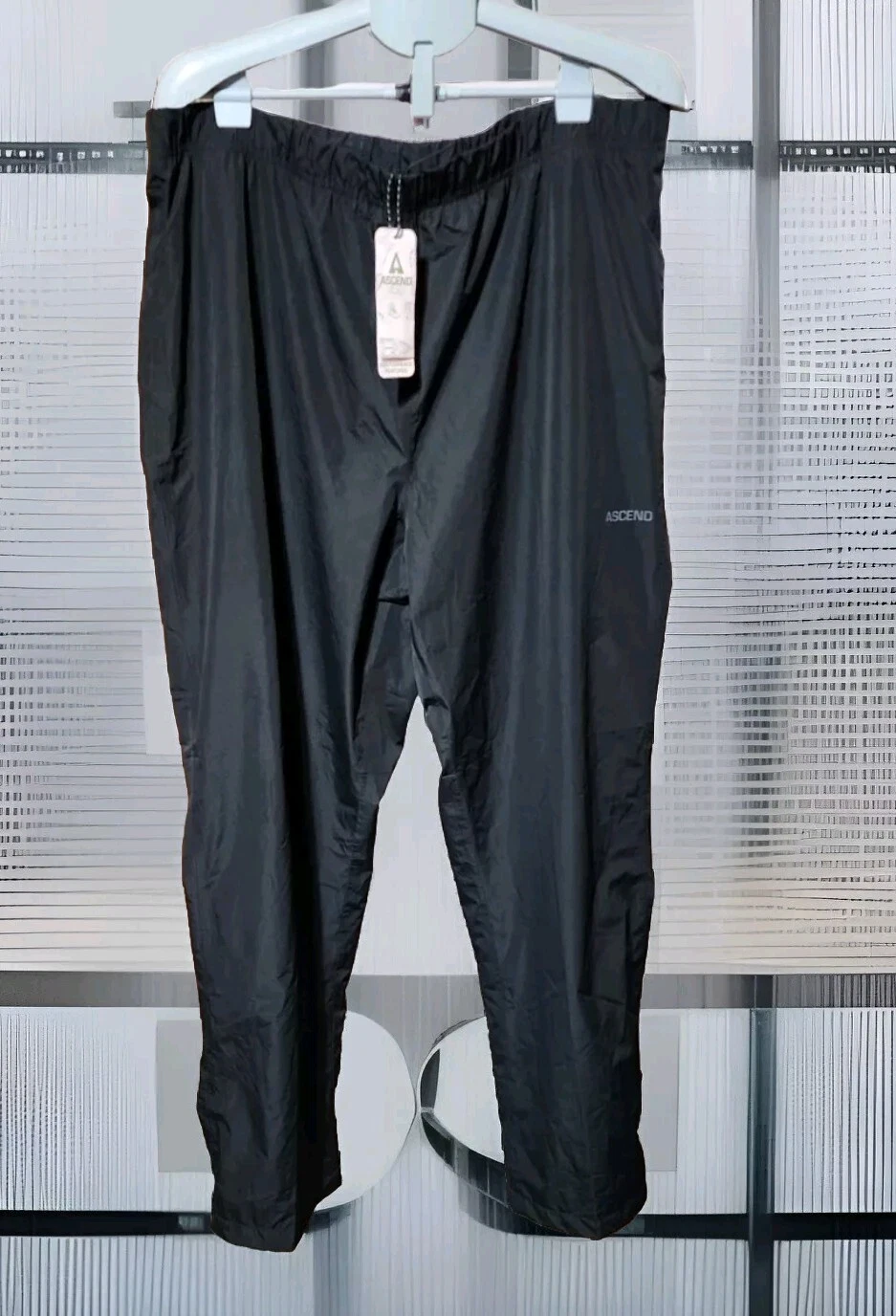 Bass Pro Ascend 2.0 Rain Pant Black Men's XL Performance Features Waterproof
