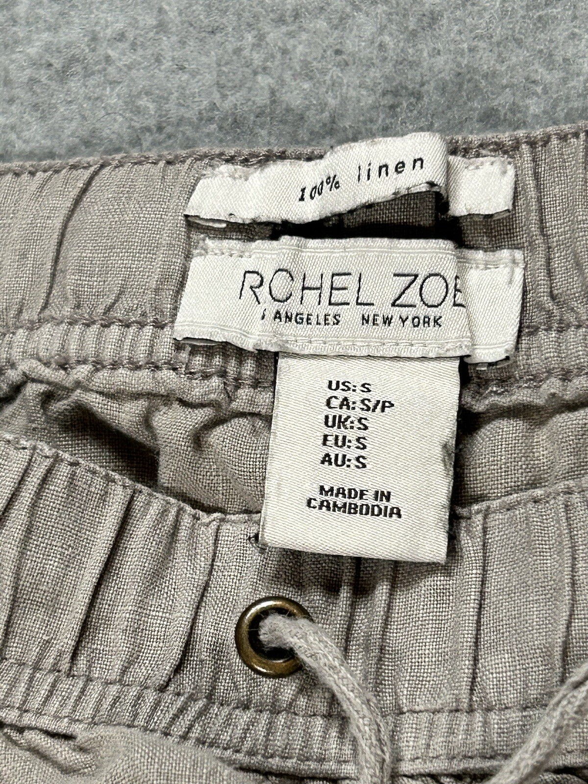 Foto 2 di 14