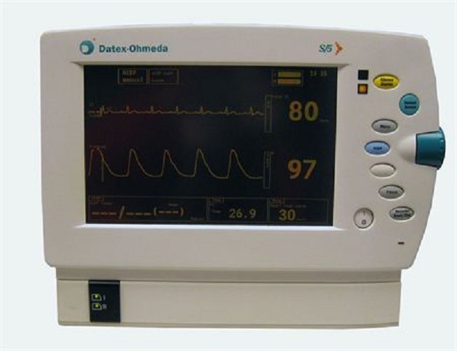 Datex Ohmeda S/5 Light Patient Monitor - ECG,SpO2,NiBP