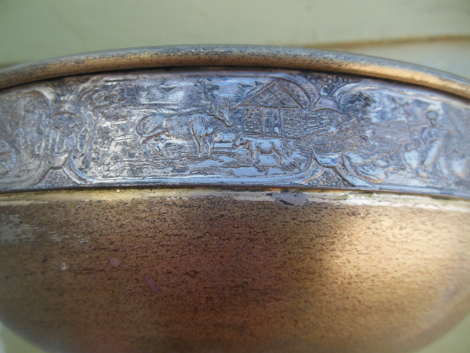 Vintage Sheffield Plate Compote Fruit Bowl Large Dutch Boy Girl Figural Scenes