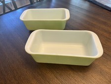 Pair Of Pyrex 213 Lime Green 1.5 Qt Loaf Bread Dishes Ovenware Made in USA
