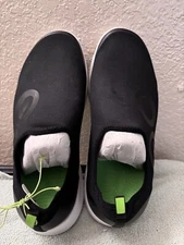 OOFOS OOMG Sport Shoe White/Black (M13)