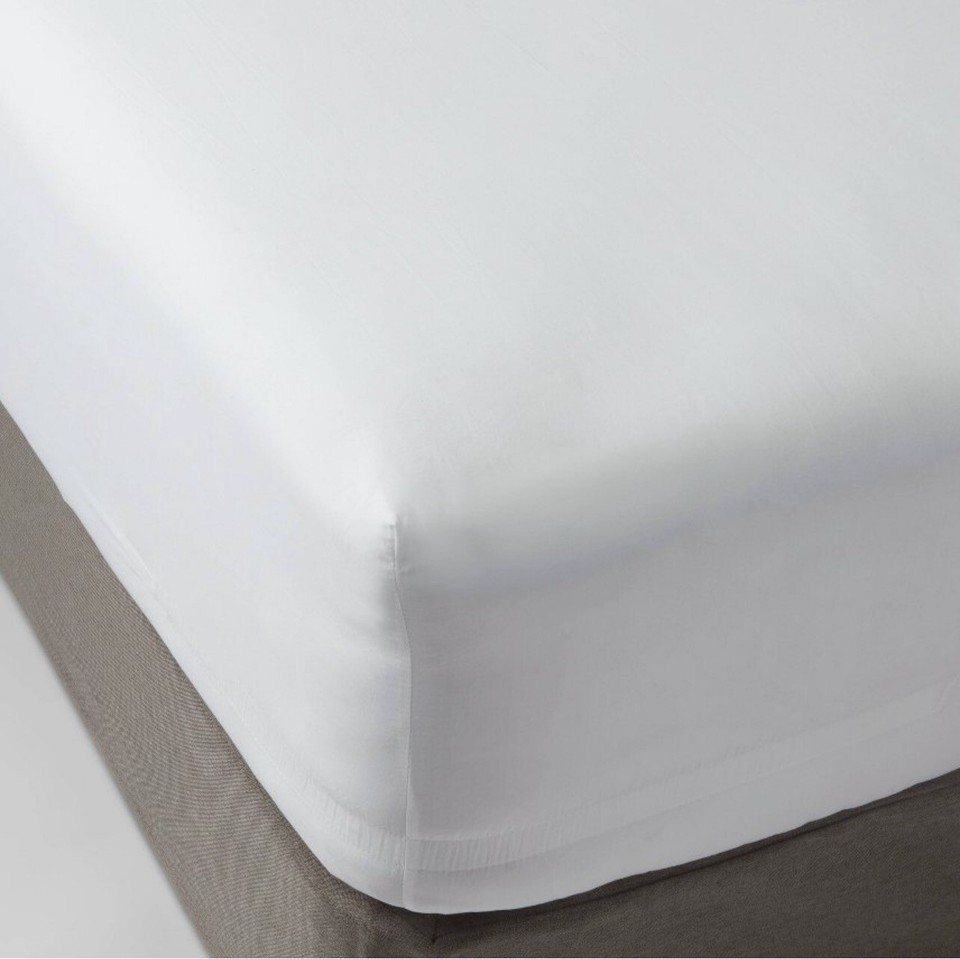 Threshold King Ultra Soft Fitted Sheet 300 Thread CountWhite eBay