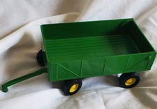 ERTL John Deere Green Farm Barge Wagon Trailer Farm Implement 1:32 Diecast Metal