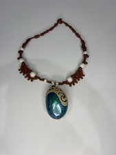 Jakks Pacific Inc. Disney Princess Moana Magical Seashell Necklace Toy Light Up