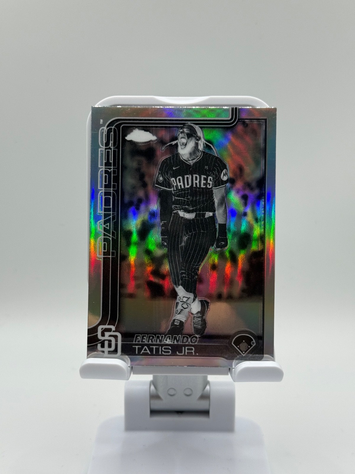 2025 Topps Chrome Fernando Tatis Jr. Negative Refractor #159 Padres