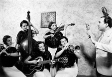 Evelyn Kaye Klein 1934 American Violinist Phil Spitalny OLD RADIO PHOTO