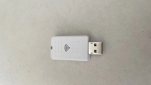 Adaptador USB Epson Inalámbrico Original LAN 802.11b/g/n WN7512BEP - NUEVO Foto 2 de 4