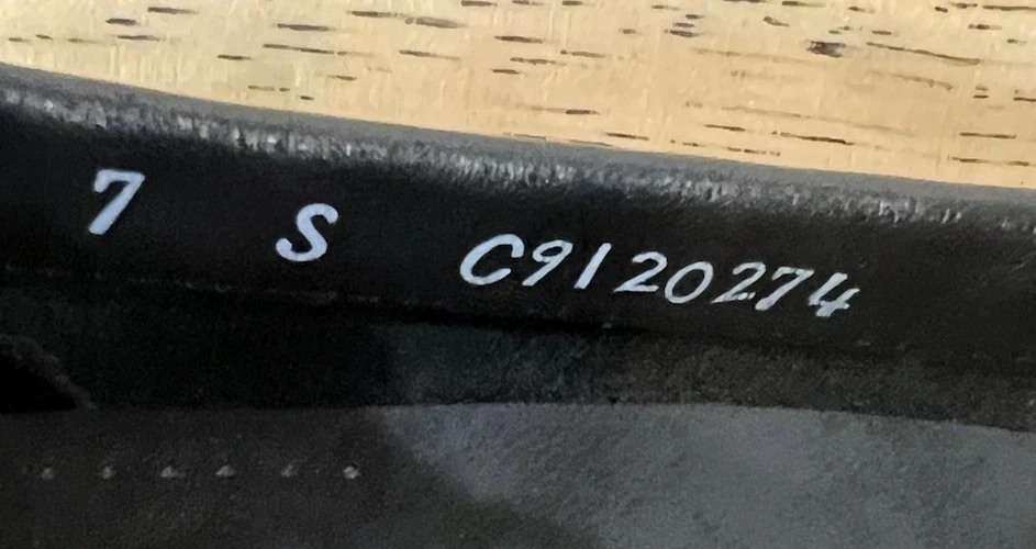 Women’s SAS Black Leather 7 Slim Woven Toe Loafer Slip On - Image 4 of 4