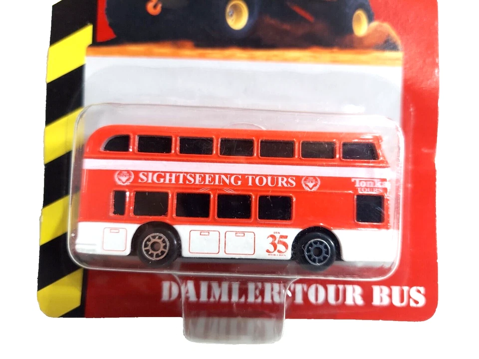 Nuevo autobús DieCast de dos pisos #50 Tonka/Hasbro Foto 2 de 4