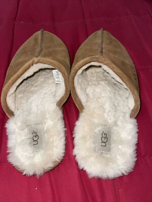 UGG Australia Chestnut Browm Suede Sheepskin Scuff Slippers  display picture 1