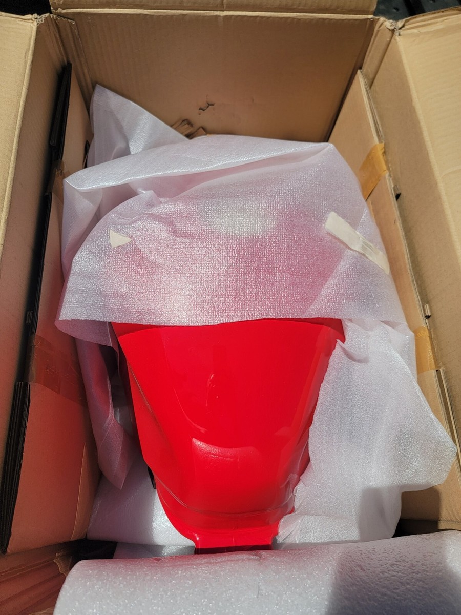 Honda OEM Part 17500-MGZ-J01ZB NEW IN BOX RED FUEL TANK CBR500R