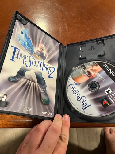 TimeSplitters 2 & Secret Weapons Over Normandy (Sony PlayStation 2, 2002, CIB) - Picture 4 of 12