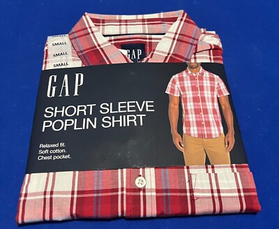Gap NWT Men's Short Sleeve Button Front Poplin Shirt Red Plaid (Small)