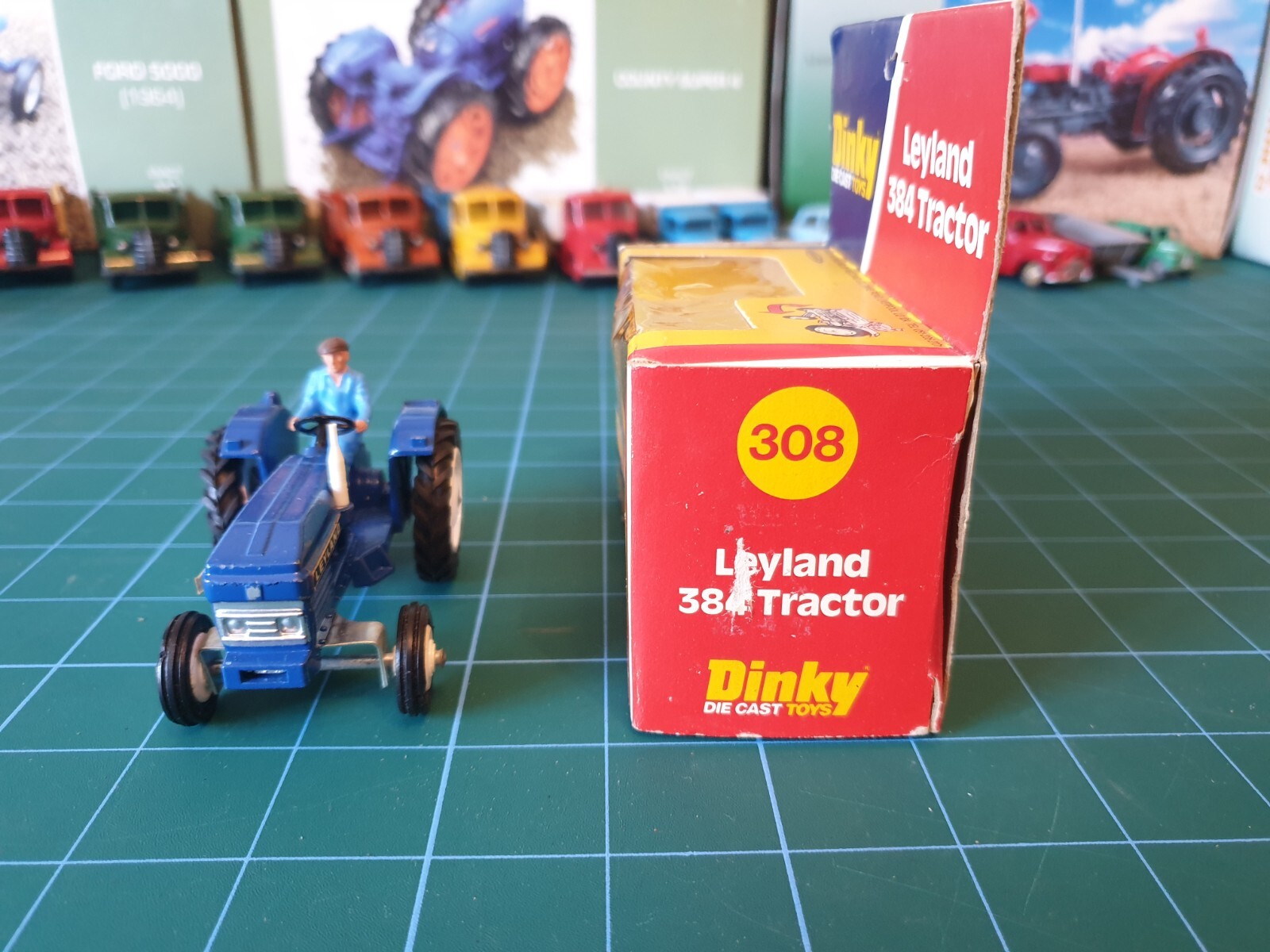 Dinky Toys GB N°308 Leyland 384 Tractor - Tracteur Miniature - Occasion état Neuf