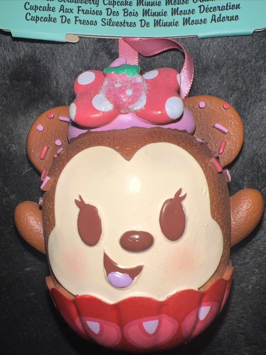 Disney Parks 2023 Munchlings Baked Treats Minnie Strawberry  display picture 3