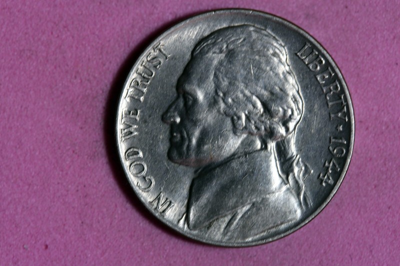 ESTATE FIND 1944 - P JEFFERSON NICKEL!! #N05538