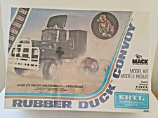 ERTL Convoy Rubber Duck Mack Truck model kit (Original Vintage Kit) Sealed