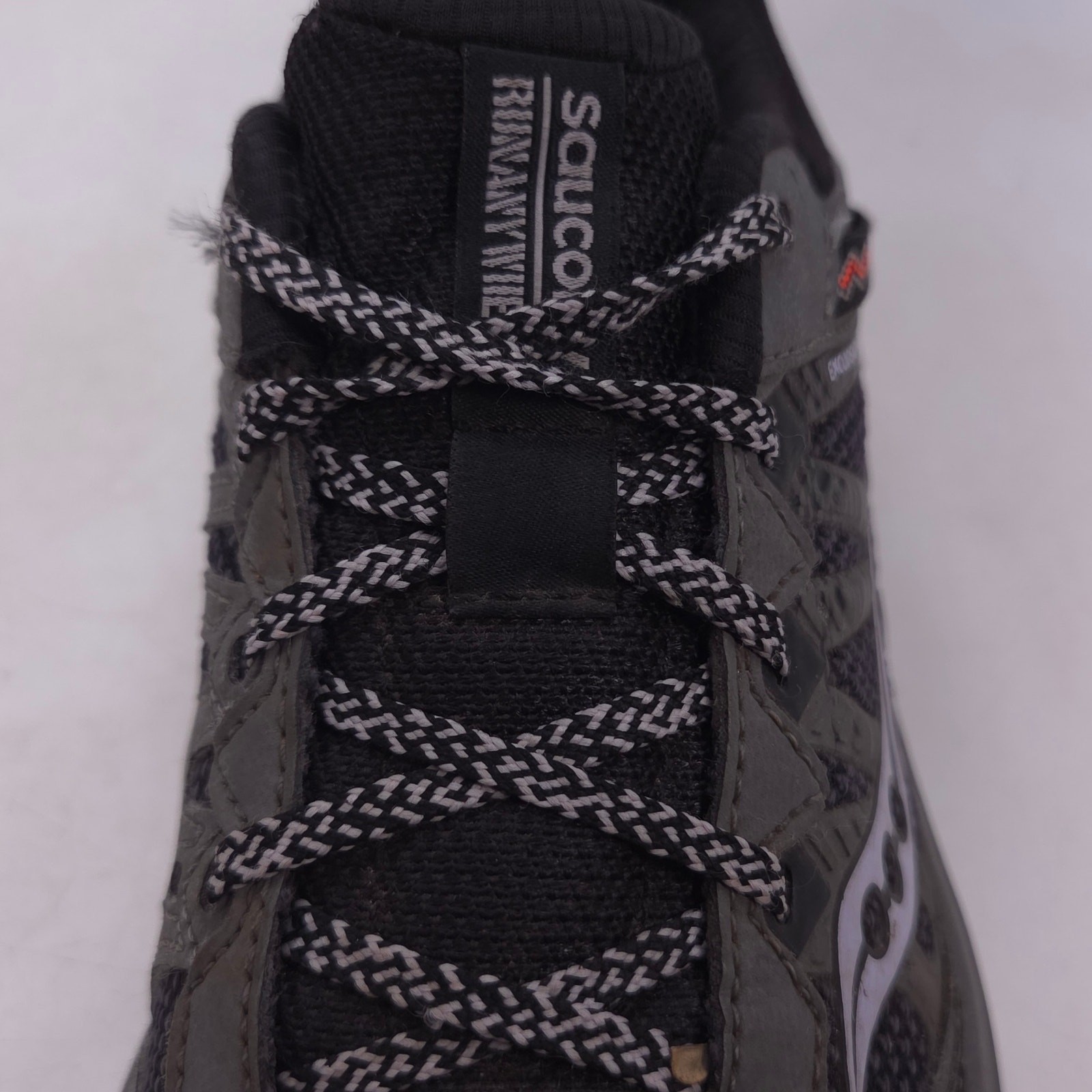 Saucony Excursion TR Athletic Running Shoe Womens Size 9 S10451-16 Black Gray thumbnail 9