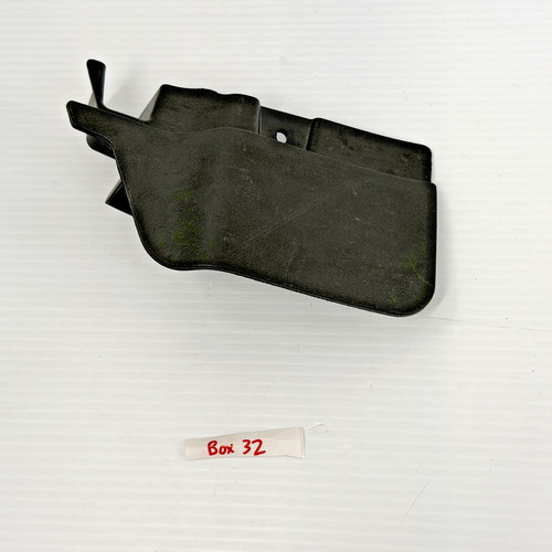 Used 2018 2019 - 2024 Volkswagen Tiguan Rear Left Mud Guard Cover 5NA854855B OEM
