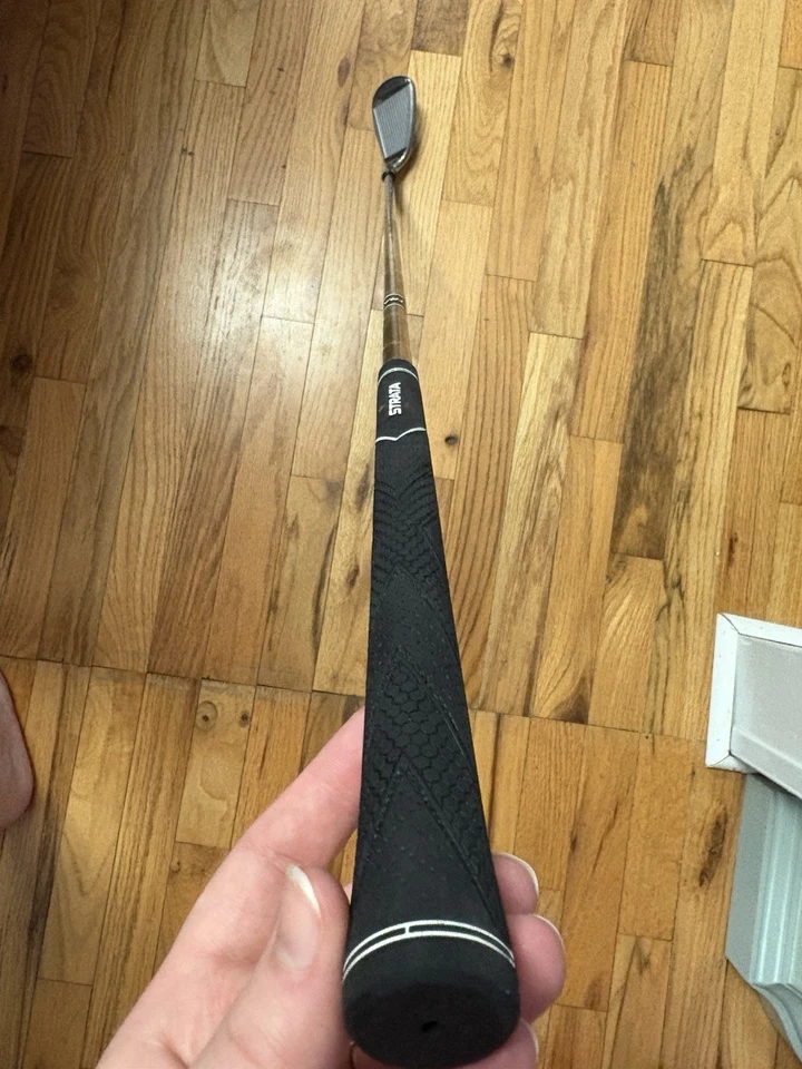 Nuevas empuñaduras Strata Sand Wedge 55 grados para diestros Golf Pride Foto 2 de 2