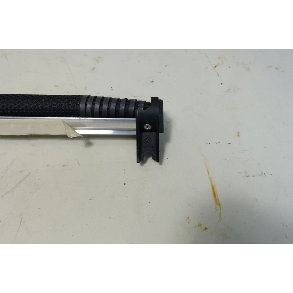 Damaged BMW E38 7-Series iL Long Wheel Base Left Rear Door Window Sun Shade OEM - Image 3 of 4