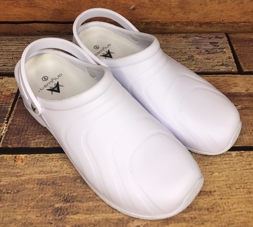 anywear zone clogs