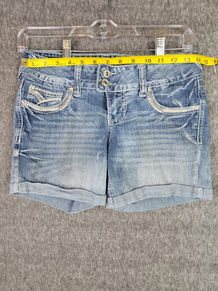 Pantalones cortos de mezclilla lavados claros Amethyst para mujer talla 3 Foto 2 de 4