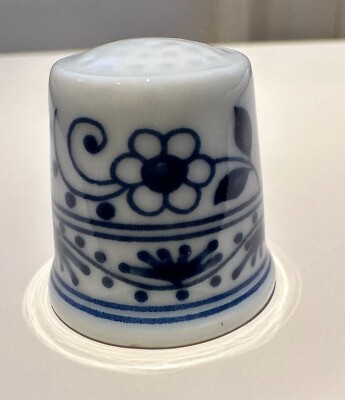 Hutschenreuther Porcelain Thimble - Blue Floral - Germany