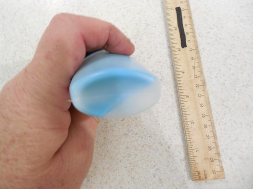 Botella vacía Mattel Plastigoop años 60 etiqueta súper limpia 1966 Blue Goop izquierda - Imagen 6 de 6